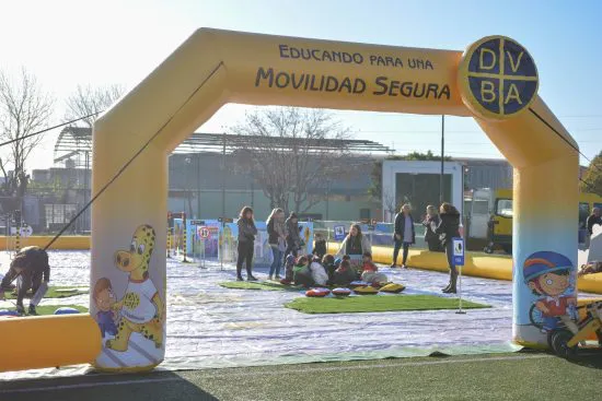 353792326_639996534835372_2116819931338085224_n-550x367