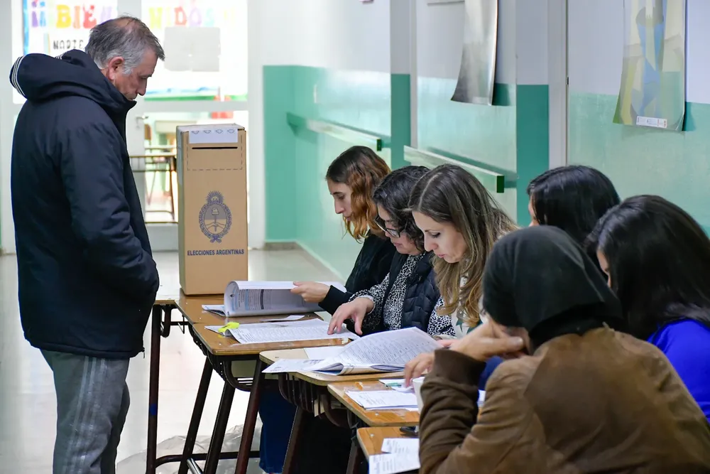 13-08-2023_en_una_maniana_fria_los