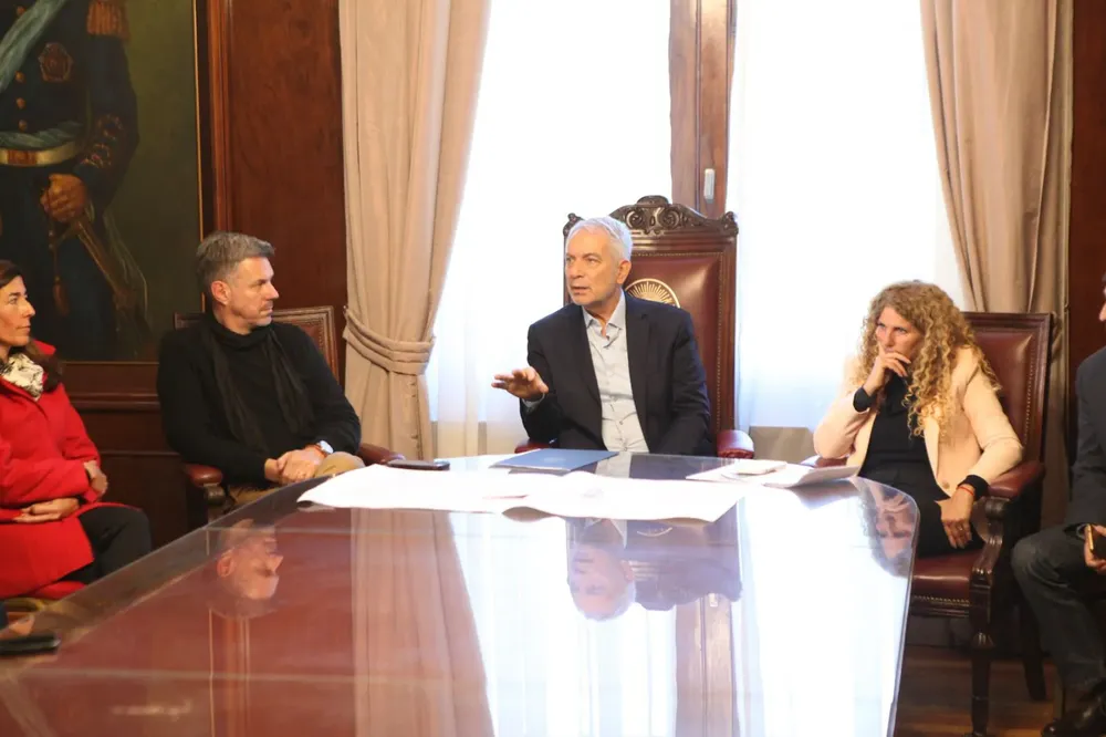 8c62188f-d1a8-4ce4-a8fb-464d4c29d035