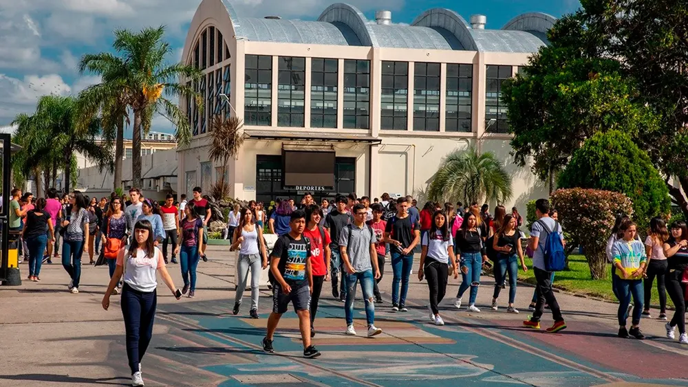 NOTA 1 UNIVERSIDADES