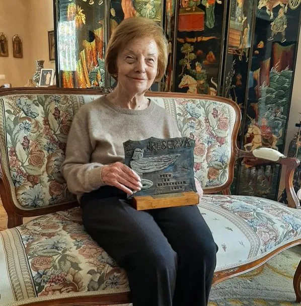 NOTA 1 ISABEL PERÓN