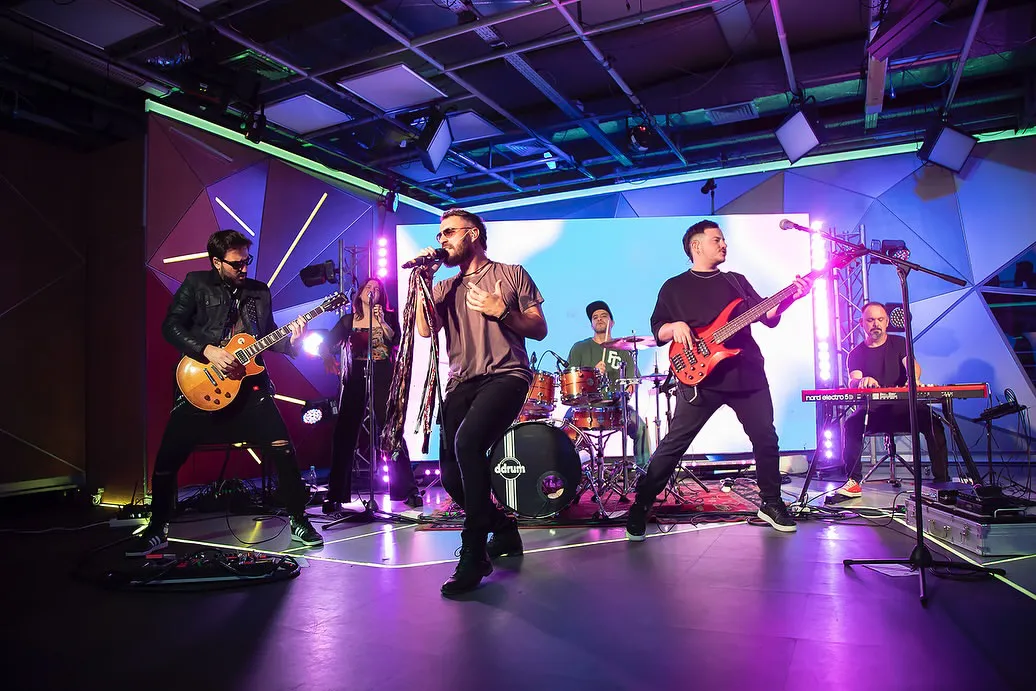 SaveClip.App_466377912_18274422493220244_6166083788037314573_n (1)