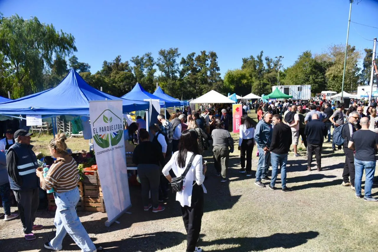 ee450b26-0dbc-4600-a834-34ec9a9c7b63