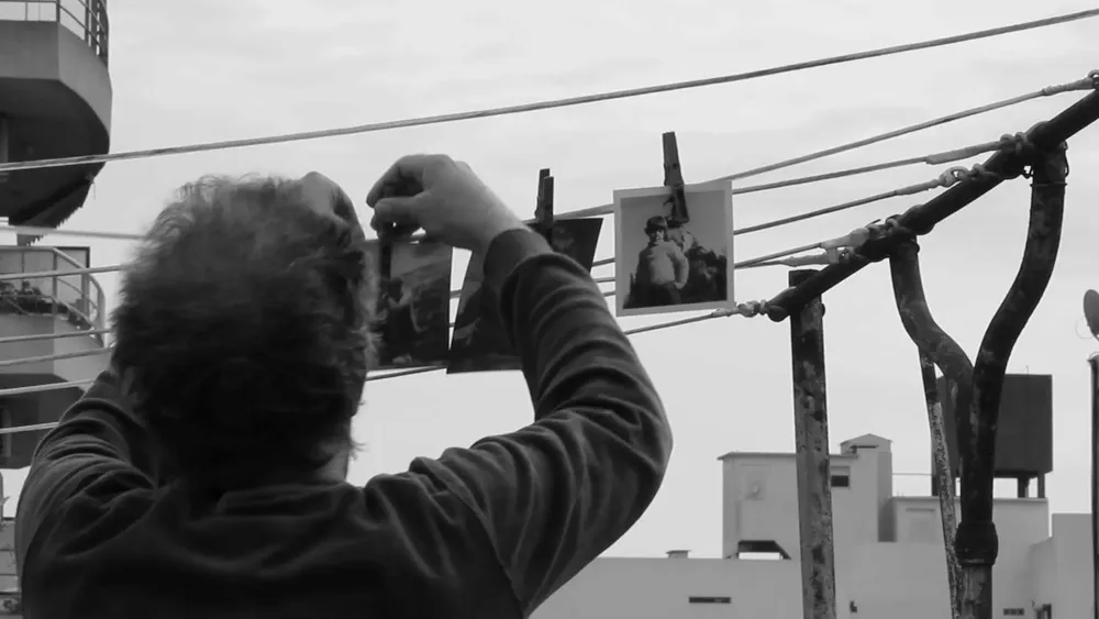 22-09-2023_el_documental_familiar_casi_todo