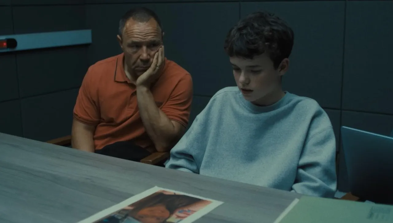 e6e96a4c-b5f3-40b4-b3fb-230f37614dc5