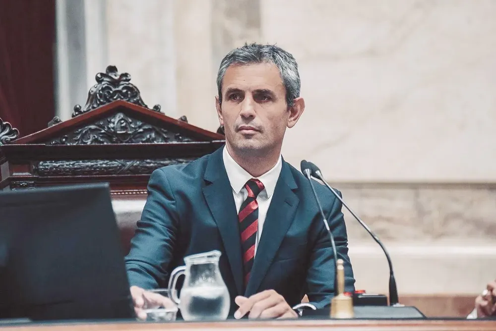 multimedia.grande.976ea58f52ac2607.Z3JhbmRlLndlYnA=