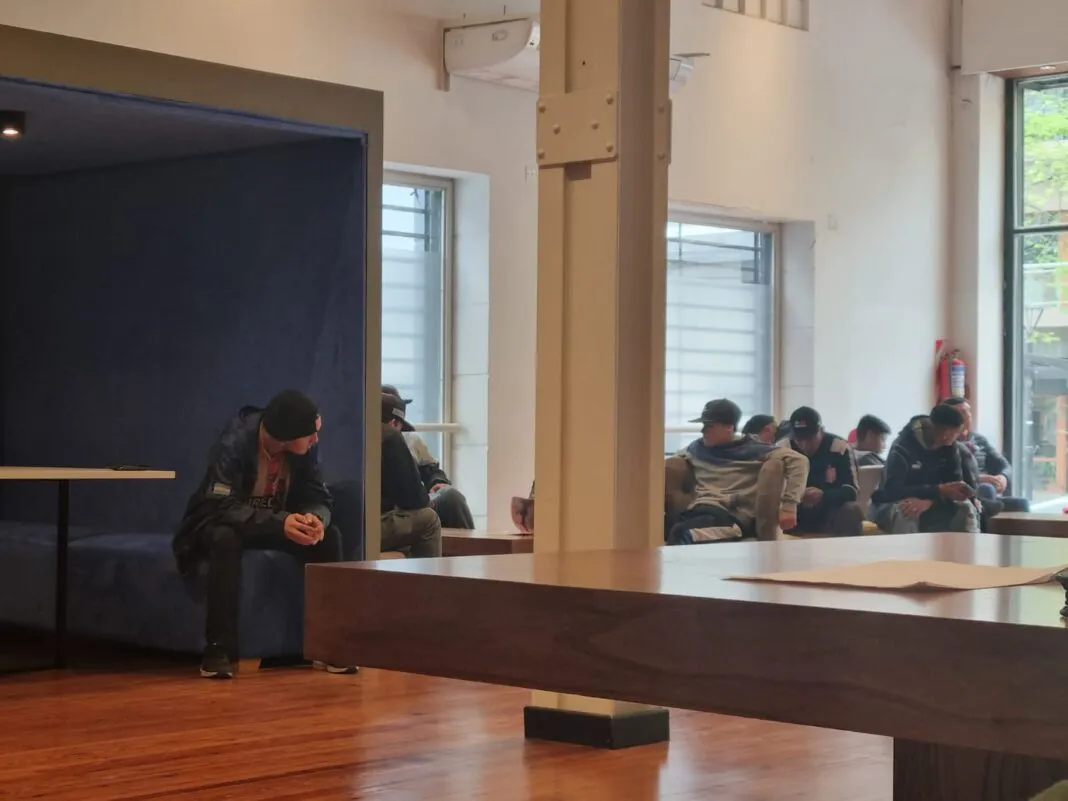 6f33ed27-b29e-49b3-a86d-b33d22030556