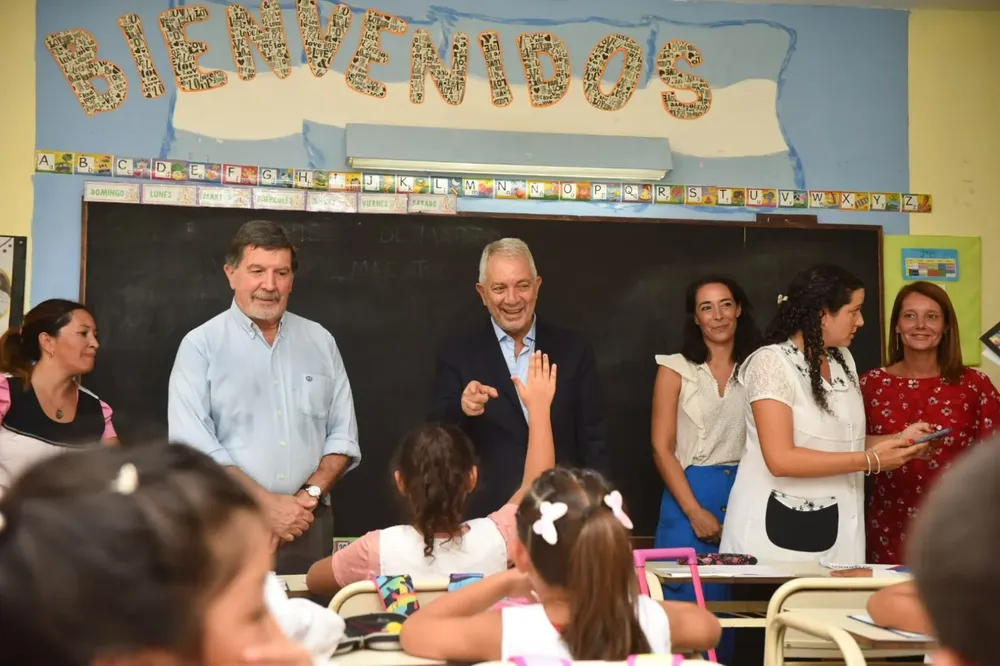 f3060700-1683-4f59-9299-fd515f990eef