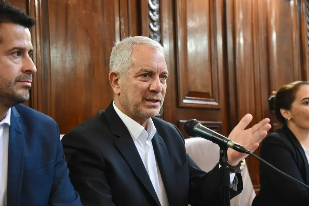 1eb2ed8d-1e8f-47e0-b88e-752bd8cdc4bf