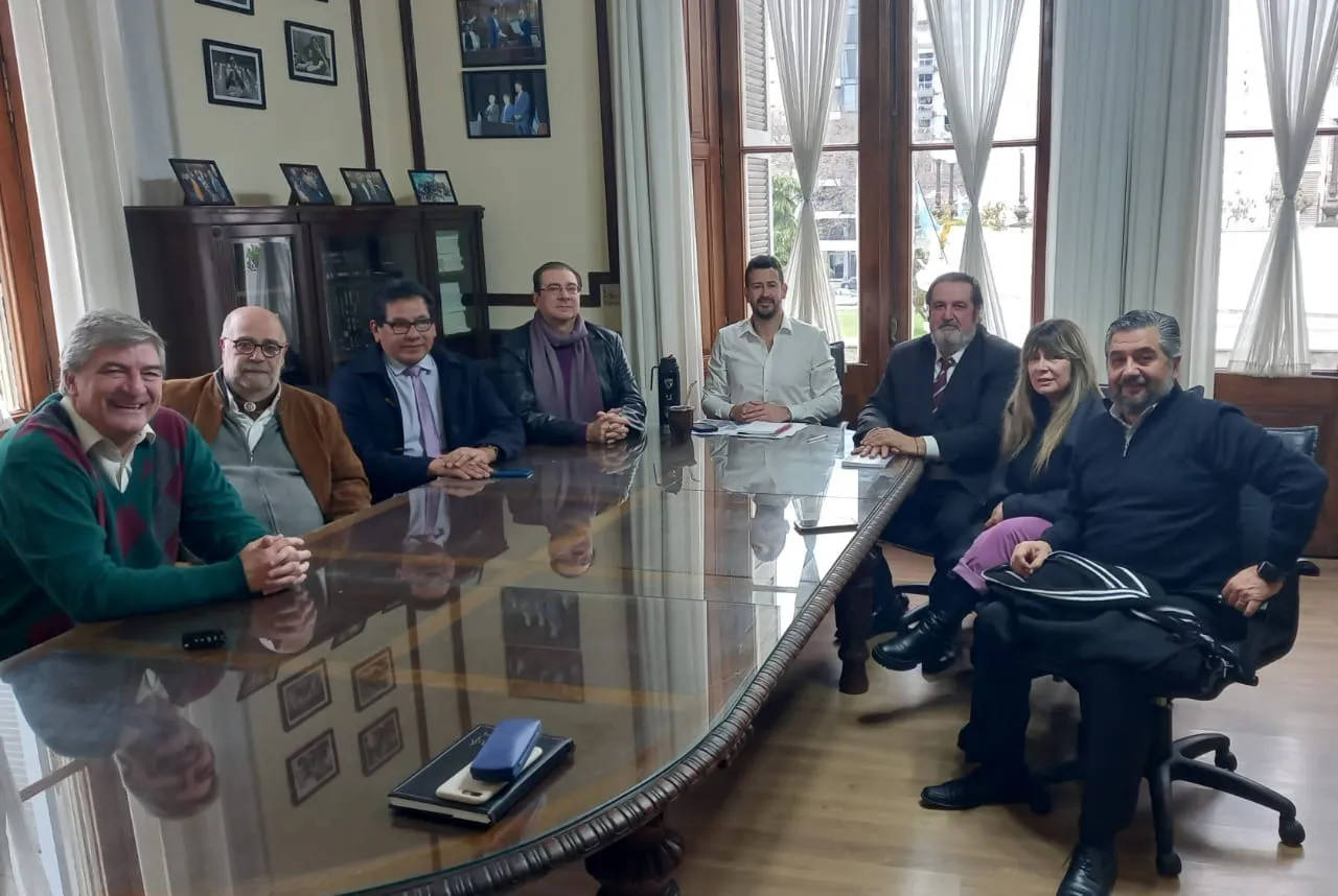 a971b48a-f266-4733-93a4-07c603f0c652