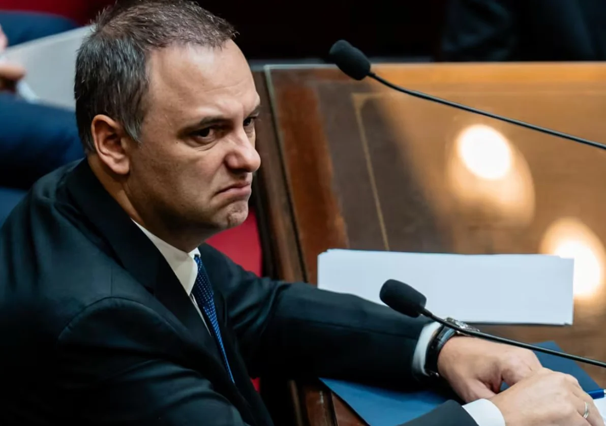 NOTA ADORNI