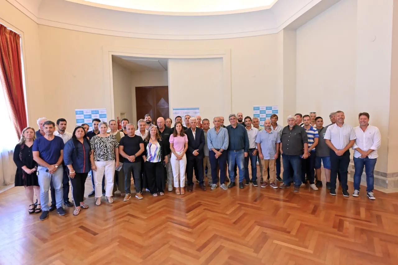 cb3004cb-8d3a-46fb-8eb1-c94cc921369e