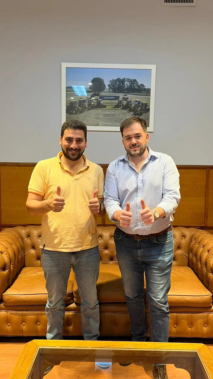 f562be08-b065-4b12-b926-727637b9b2ea (1)