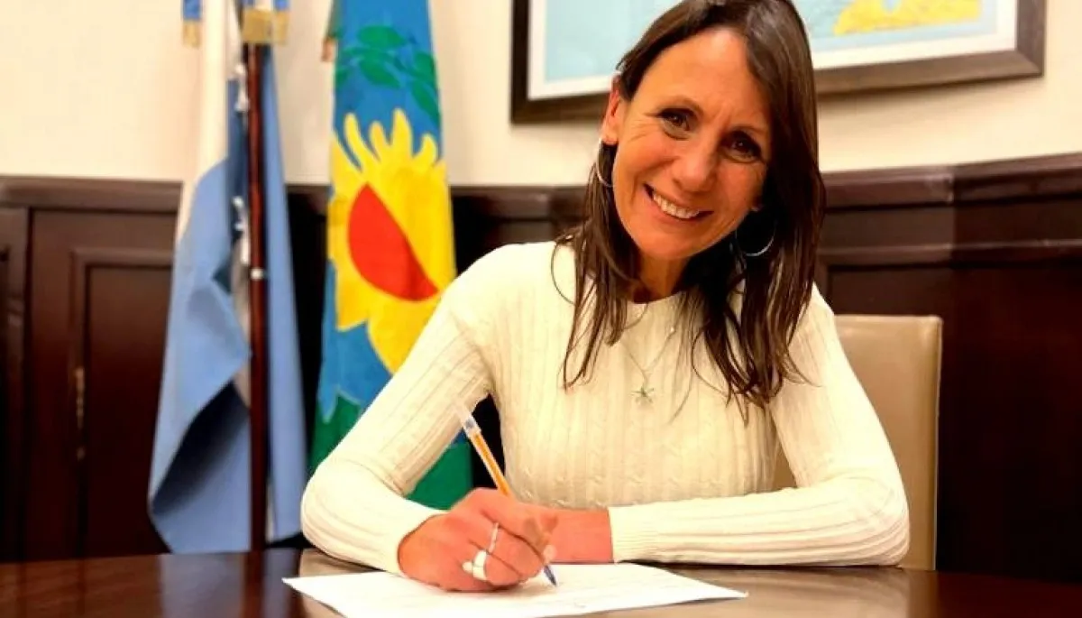 e67569ea-5071-4767-a3e5-50f908022fdc