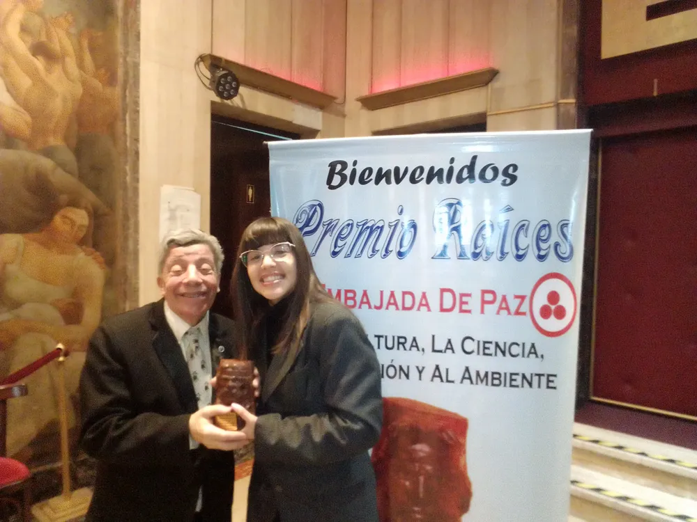 Alai- Premios Raíces