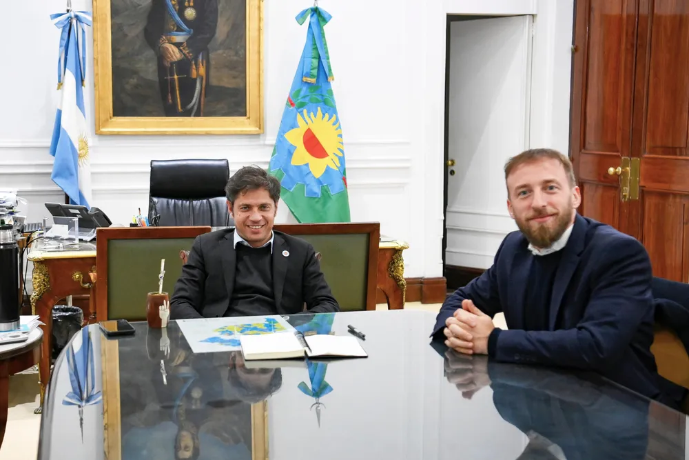 d0595687-b8f6-46c9-b7b8-25fa818621cb